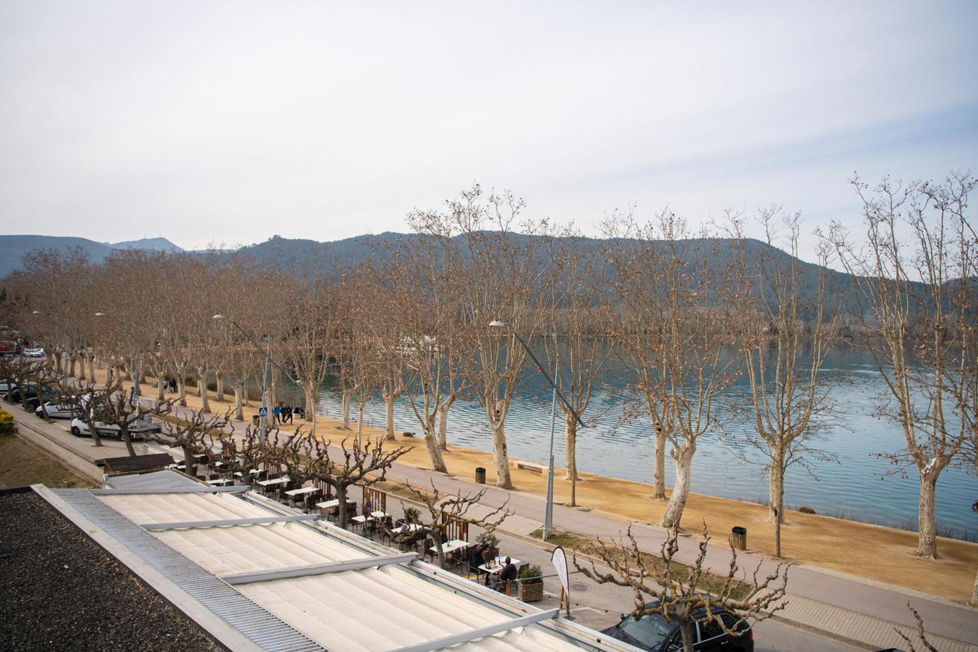 Apartaments La Carpa Banyoles Eksteriør bilde